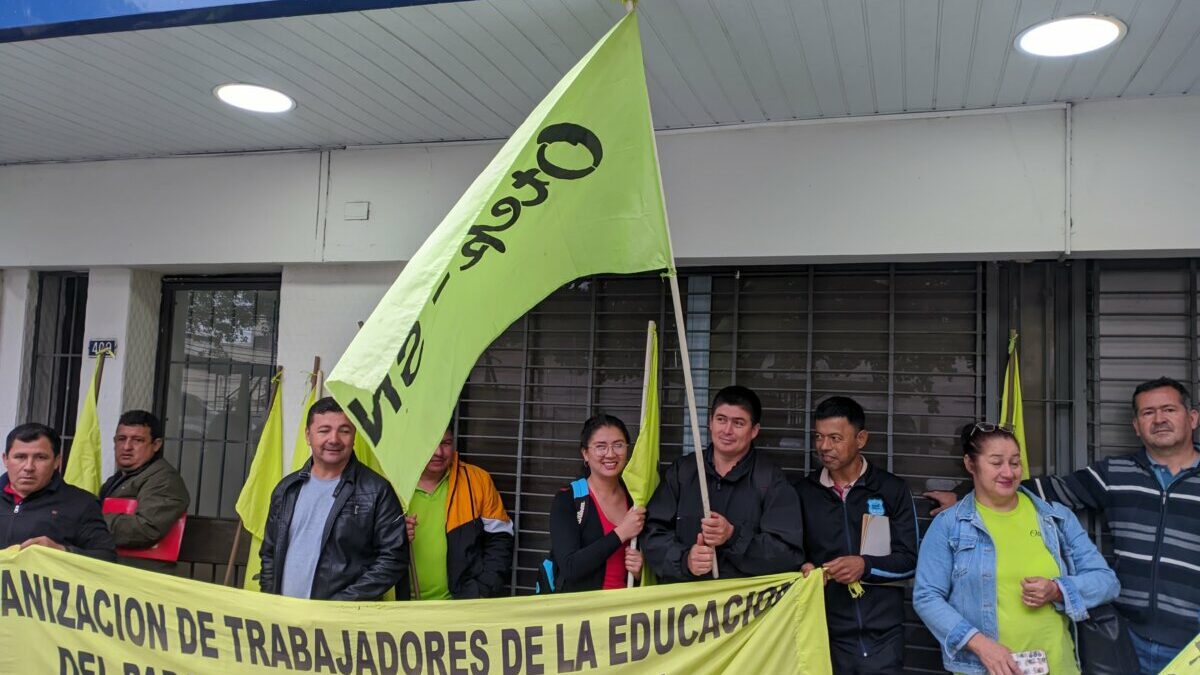 Docentes reclaman devolución de rubros a jubilados