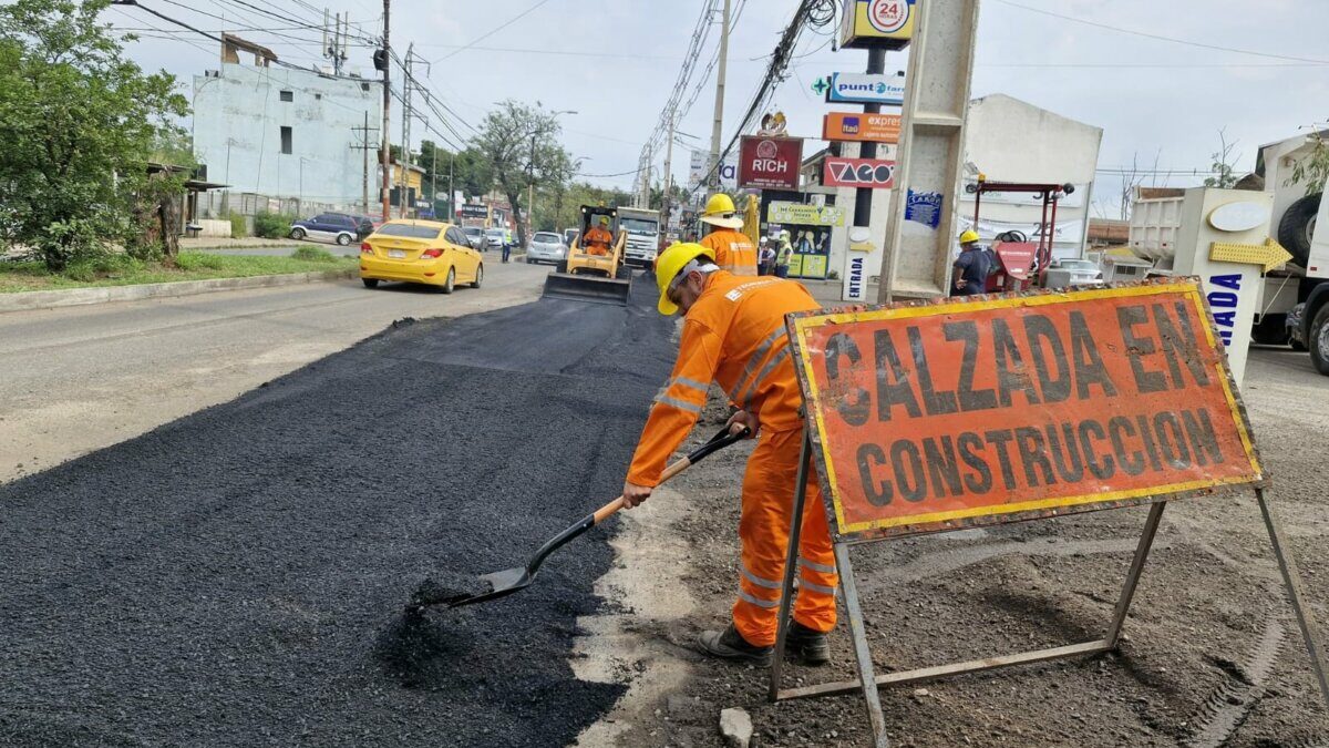 Bacheos sobre Av. Mariscal López son provisorios