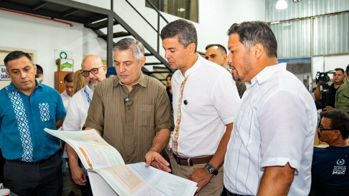 «El MEC no nos tenía que hacer esperar con los Kits», señalan desde la UNEPY