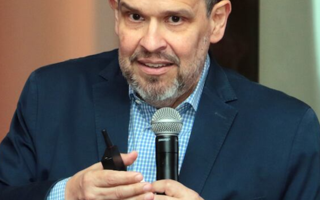 Paraguay viene bajando la pobreza hace 10 años, dice analista